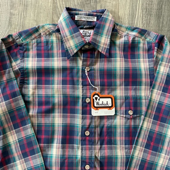 NWT VTG Woolrich Long Sleeve Button Up Shirt
6633
Men's SMALL
Navy Tan Red Plaid - Picture 3 of 10